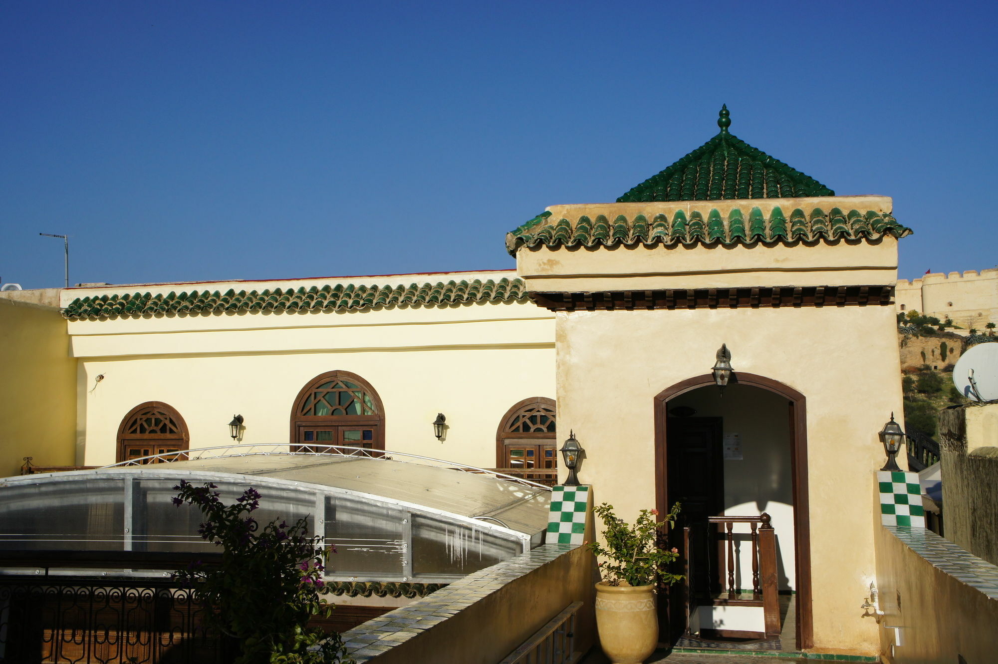 Riad Les Remparts De Fès Exterior foto